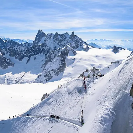 De Lognan- Les Drus 18 *